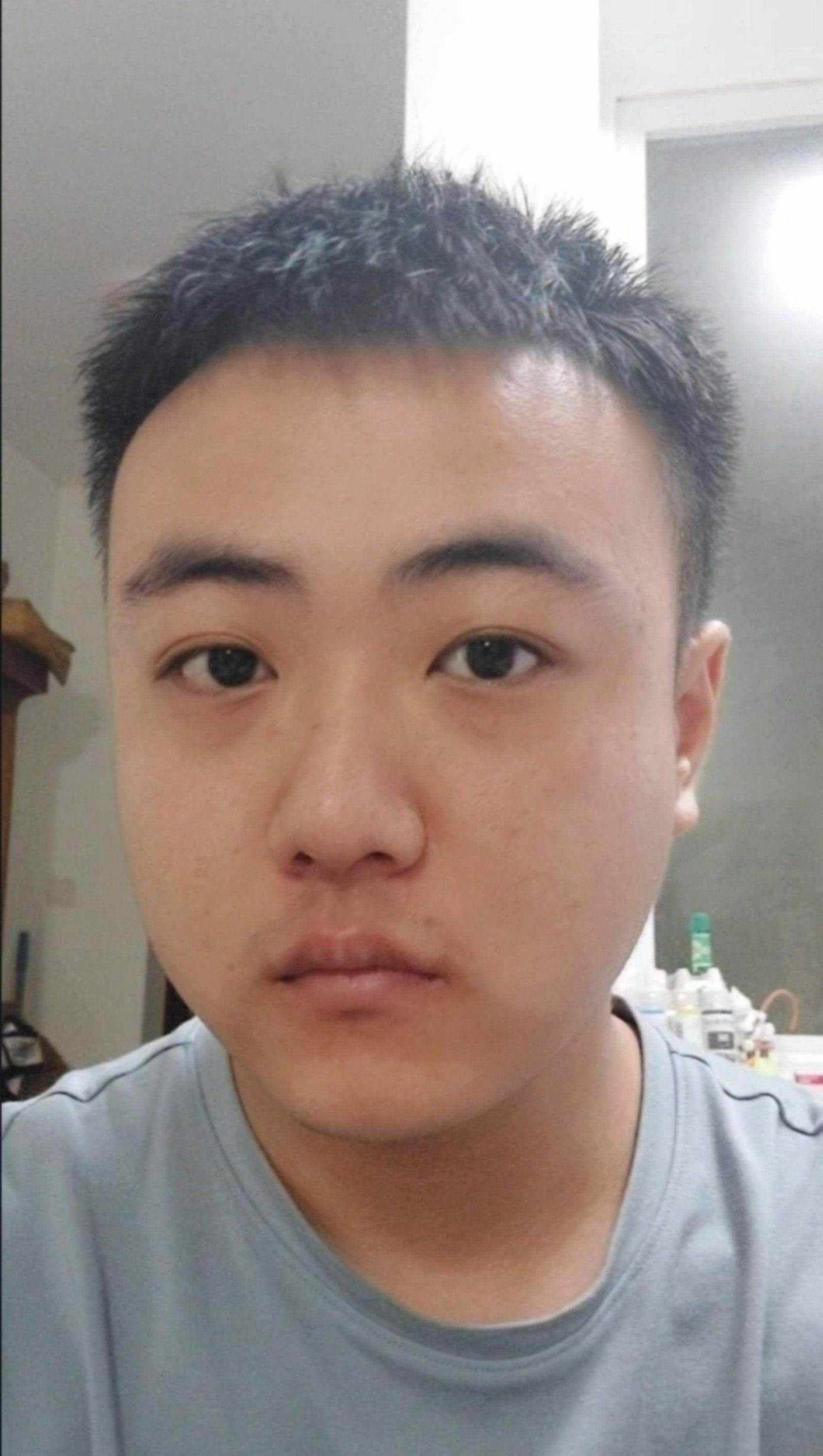 inscription 3349cbe5d82f39683ea235242f4b639065c814de7fa84e7c69b190563c14e371i0